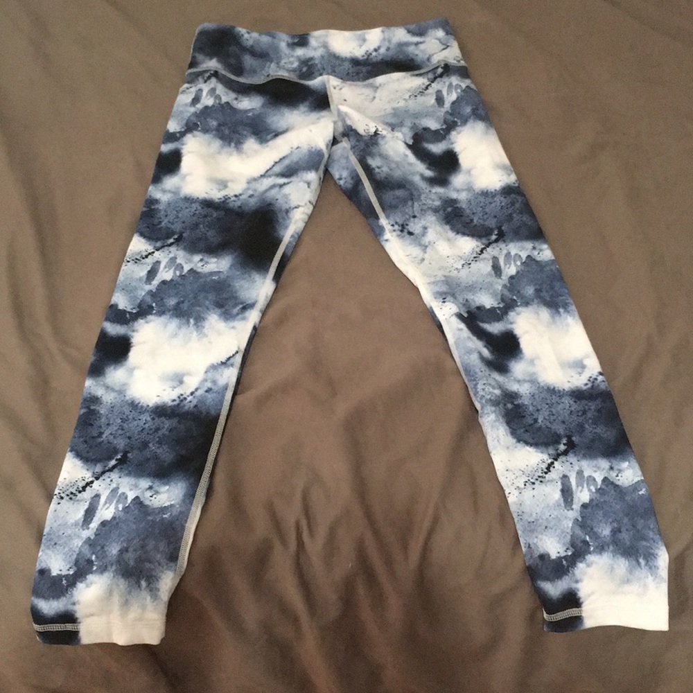 Cloud print four athletics leggings